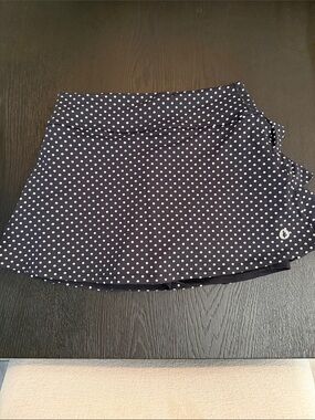 Dona Jo Women's Black Polka Dot Skirt
